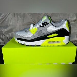 🔥 WOMENS SIZE 7.5 AIR MAX 90